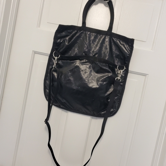 NWT LeSportsac Black Patent "Jen" Crossbody/Satchel, Lightweight, Versatile - Picture 8 of 11